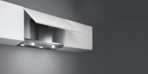 FALMEC Virgola Evo 120 – okap do zabudowy, ruchoma osłona ze szkła hartowanego, stal inox szlifowana