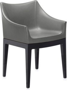 Fotel Madame ciemnoszary z czarnymi nogami – elegancki design, wygodne siedzisko, nowoczesny styl
