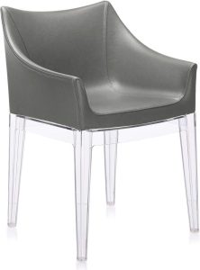 Fotel Madame ciemnoszary z przezroczystymi nogami – elegancki design, komfort, nowoczesność