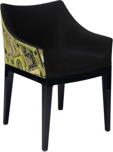 Fotel Madame Milan – elegancki styl, tapicerka w kolorze szarym, nowoczesny design