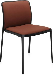 Krzesło Audrey Soft brązowe z czarną ramą – elegancki design, komfortowe siedzisko, stylowy dodatek do wnętrza
