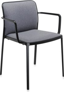 Krzesło Audrey Soft szare z podłokietnikami rama czarna – elegancki design, wygodne siedzisko, nowoczesny styl