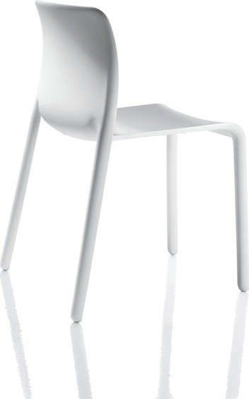 Krzesło First białe – nowoczesny design, ergonomiczny kształt, wygodne siedzisko, idealne do biura i domu