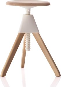 Stołek obrotowy Jerry naturalna rama i siedzisko łączenie białe – nowoczesny design, wygodne siedzisko, stabilna konstrukcja