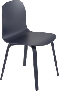 Krzesło Visu granatowe na drewnianych nogach – elegancki design, wygodne siedzisko, idealne do nowoczesnych wnętrz