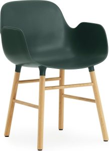 Fotel Form zielony z dębową ramą – ergonomiczny, nowoczesny design, komfortowy