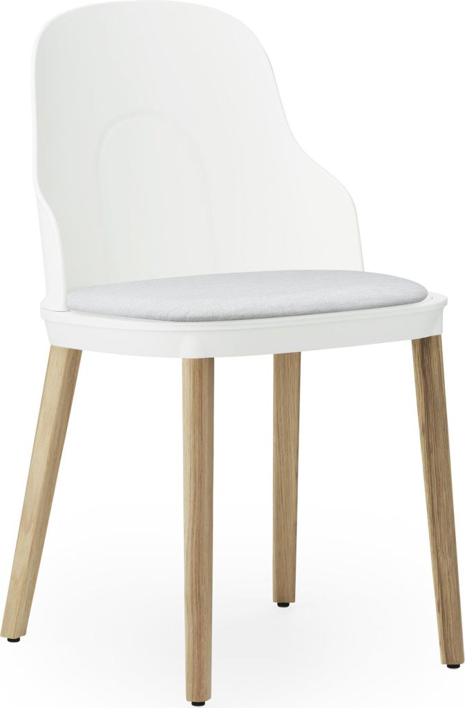 Krzesło Allez PP Canvas białe z tapicerowanym siedziskiem na dębowych nogach – elegancki design, komfortowe siedzisko, trwałe materiały