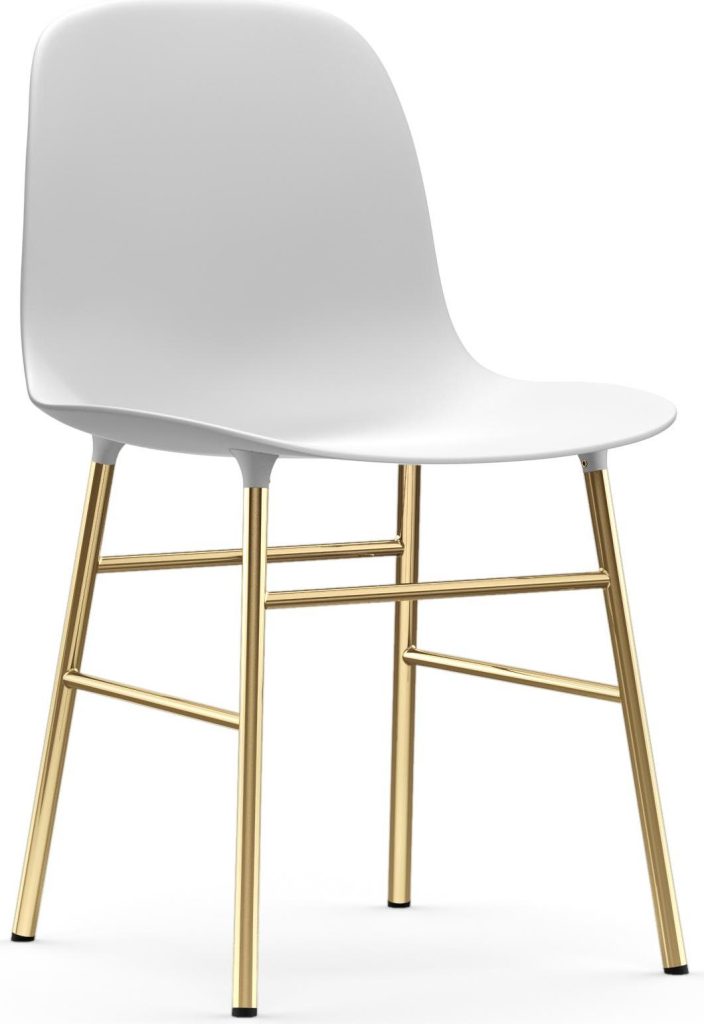 Krzesło Form białe na mosiężnych nogach – nowoczesny design, elegancki kolor, wysokiej jakości materiały