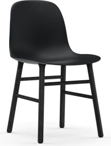 Krzesło Form czarne czarna dębowa rama – nowoczesny design, komfort siedzenia, elegancki wygląd