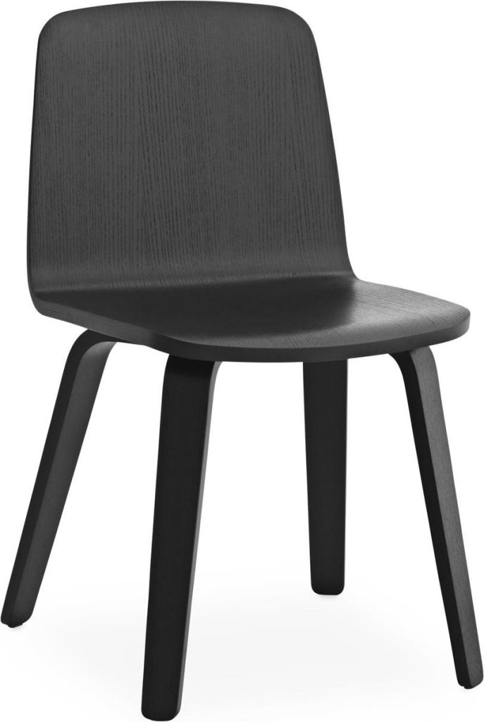 Krzesło Just czarne na dębowych nogach – minimalistyczny design, trwałe materiały, uniwersalne zastosowanie