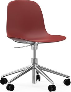 Krzesło na kółkach Form Swivel 5W czerwone na aluminiowych nogach – stylowe, ergonomiczne, mobilne