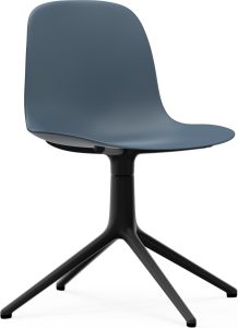 Krzesło obrotowe Form Swivel 4L niebieskie na czarnych aluminiowych nogach – nowoczesny design, wygoda, trwałe materiały