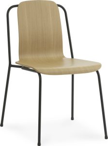 Krzesło Studio naturalny dąb na czarnych nogach – elegancki design, trwały materiał, idealne do wnętrz