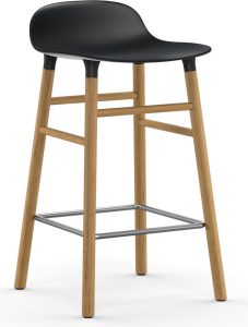 Stołek barowy Form 65 cm czarny drewno dębowe – elegancki design, wysoki komfort, stabilna konstrukcja