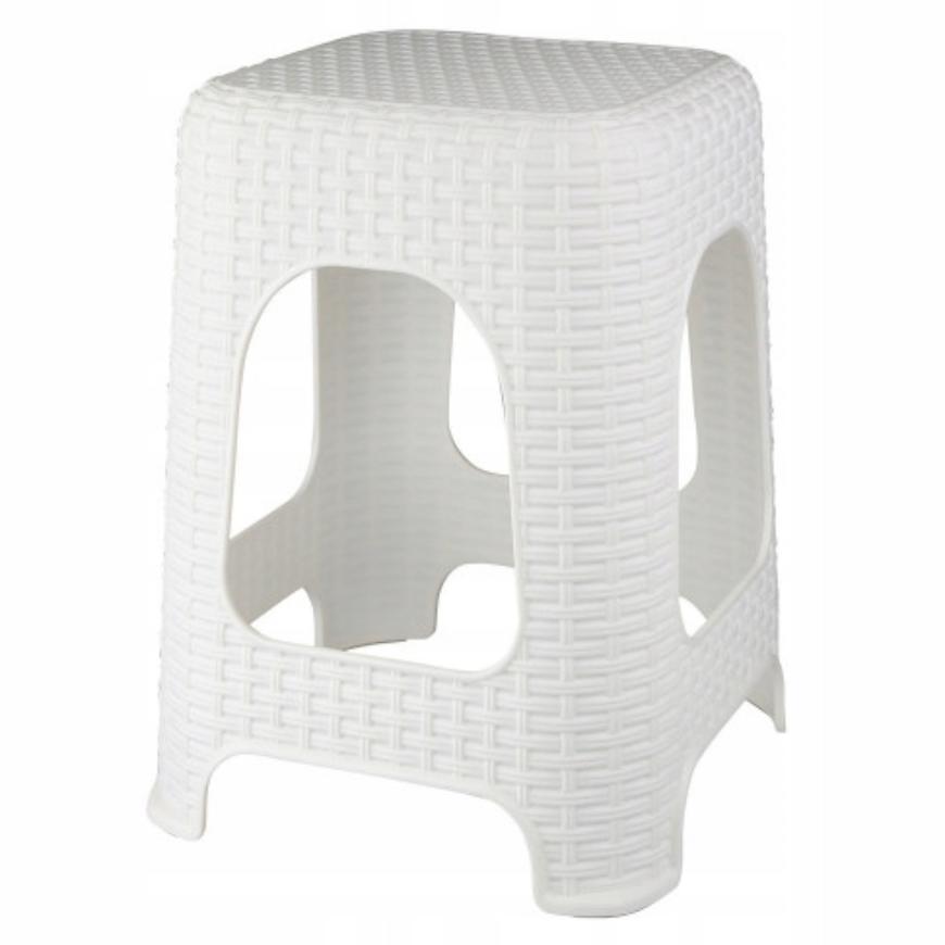 Taboret Rattan biały – stylowy, lekki, ekologiczny materiał