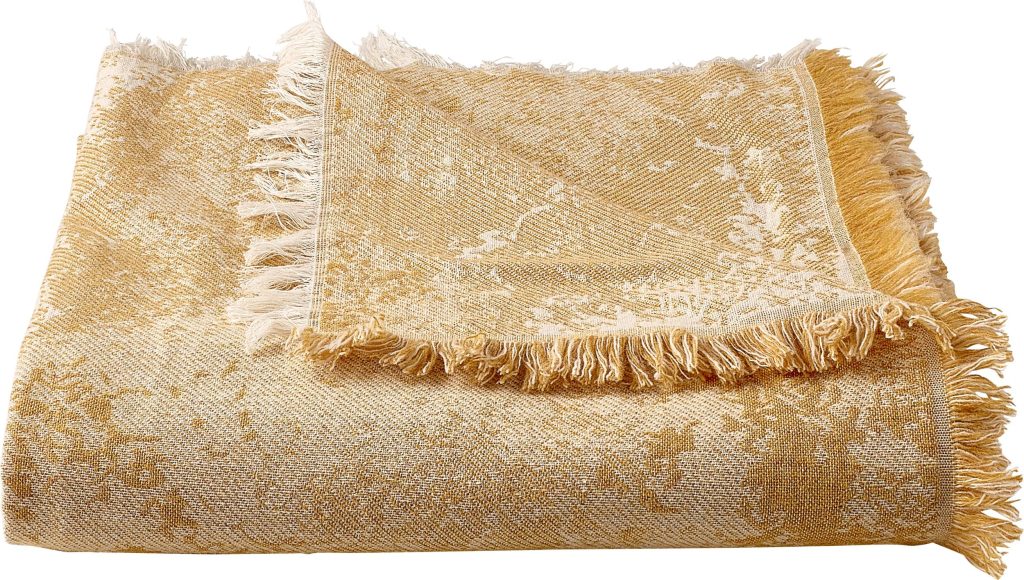 Narzuta Shore 140 x 190 cm amber – stylowy design, ciepły kolor, uniwersalne zastosowanie