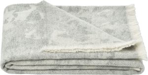 Narzuta Shore Heavy 140 x 190 cm jasnoszara – elegancki design, wysoka jakość, idealna do sypialni