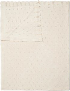 Koc Knitted Ajour 130 x 170 cm biały – stylowy, miękki, wykonany z wysokiej jakości materiałów