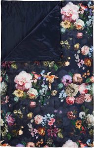 Narzuta Fleur 240 x 100 cm granatowa – elegancka, stylowa, uniwersalna