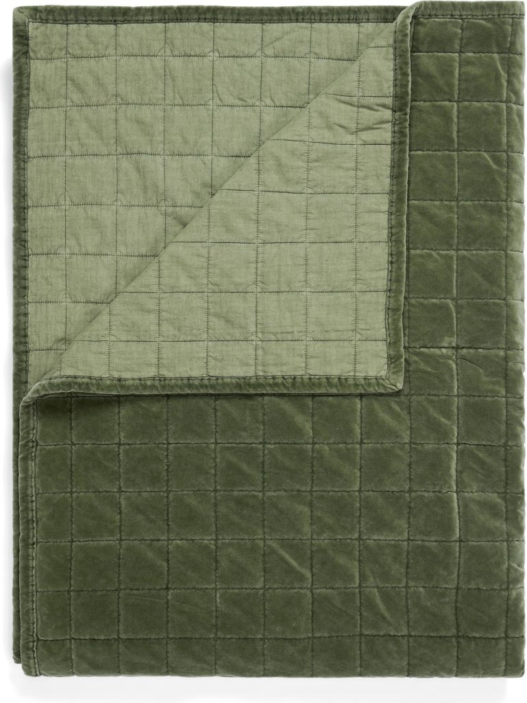 Narzuta Julia 270 x 265 cm zielona – elegancki design, idealna do sypialni, materiał wysokiej jakości