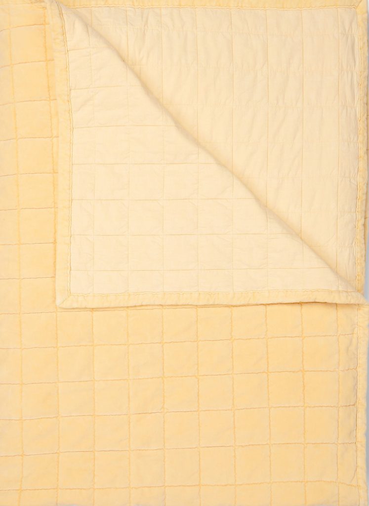 Narzuta Julia 270 x 265 cm – elegancka, żółta, stylowa osłona na łóżko