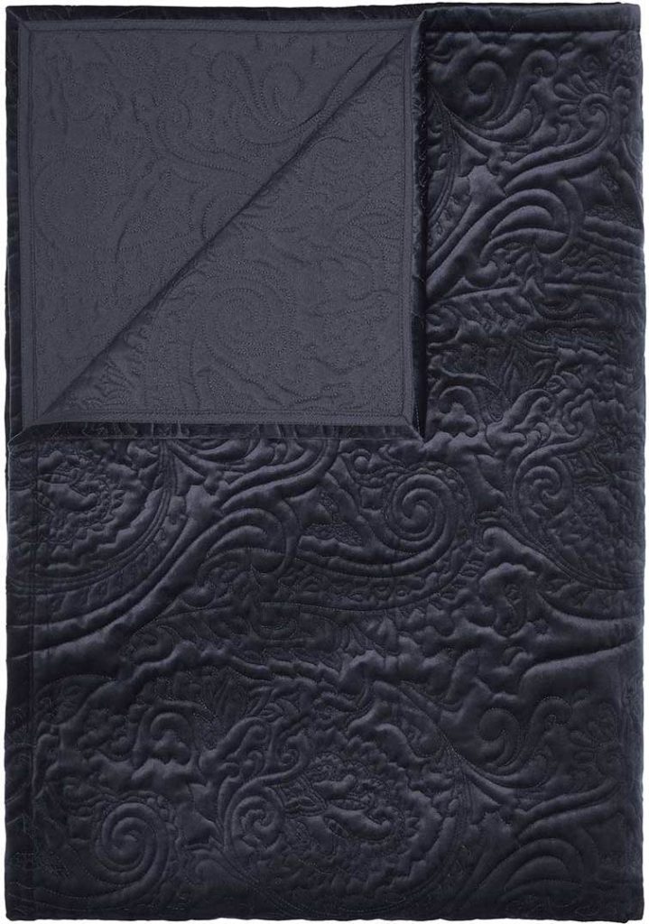 Narzuta Roeby 270 x 265 cm granatowa – elegancki wygląd, duży rozmiar, idealna do sypialni