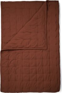 Narzuta Ruth 180 x 265 cm brązowa – elegancki design, uniwersalny kolor, wysokiej jakości materiał