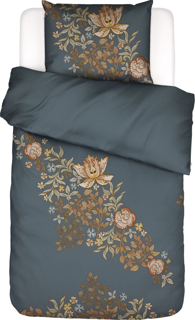 Pościel Amelie 155 x 220 cm ciemnoniebieska z poszewką na poduszkę 80 x 80 cm – elegancki design, komfortowy materiał, idealna do sypialni
