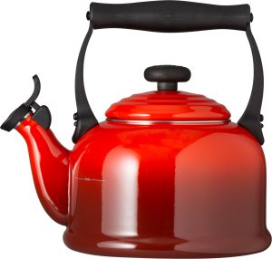 Czajnik Le Creuset 2,1 l wiśniowy – elegancki design, stal nierdzewna, idealny do parzenia herbaty