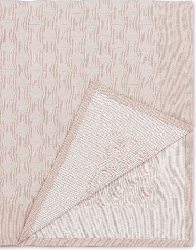 Narzuta Slumber 250 x 250 cm – elegancka, różowa, idealna do sypialni