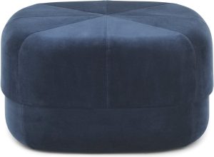 Puf welurowy Circus L ciemnoniebieski – elegancki design, wygodny rozmiar, wysoka jakość materiałów