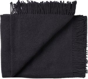 Narzuta Athen 130 x 200 cm czarna – elegancki design, uniwersalny kolor, idealna do sypialni
