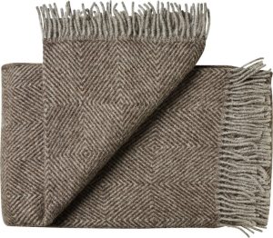 Narzuta Fanø 140 x 240 cm jasnobrązowa – elegancki design, uniwersalny kolor, wysoka jakość materiału