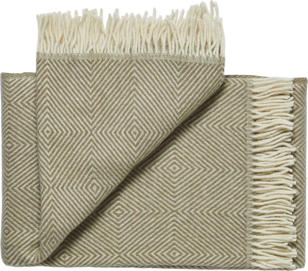 Narzuta Fanø 140 x 240 cm jasnozielona – stylowy dodatek, idealny do sypialni, z miękkiego materiału