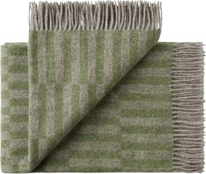 Narzuta Stockholm 130 x 200 cm zielona – elegancka, dekoracyjna, wysokiej jakości materiał
