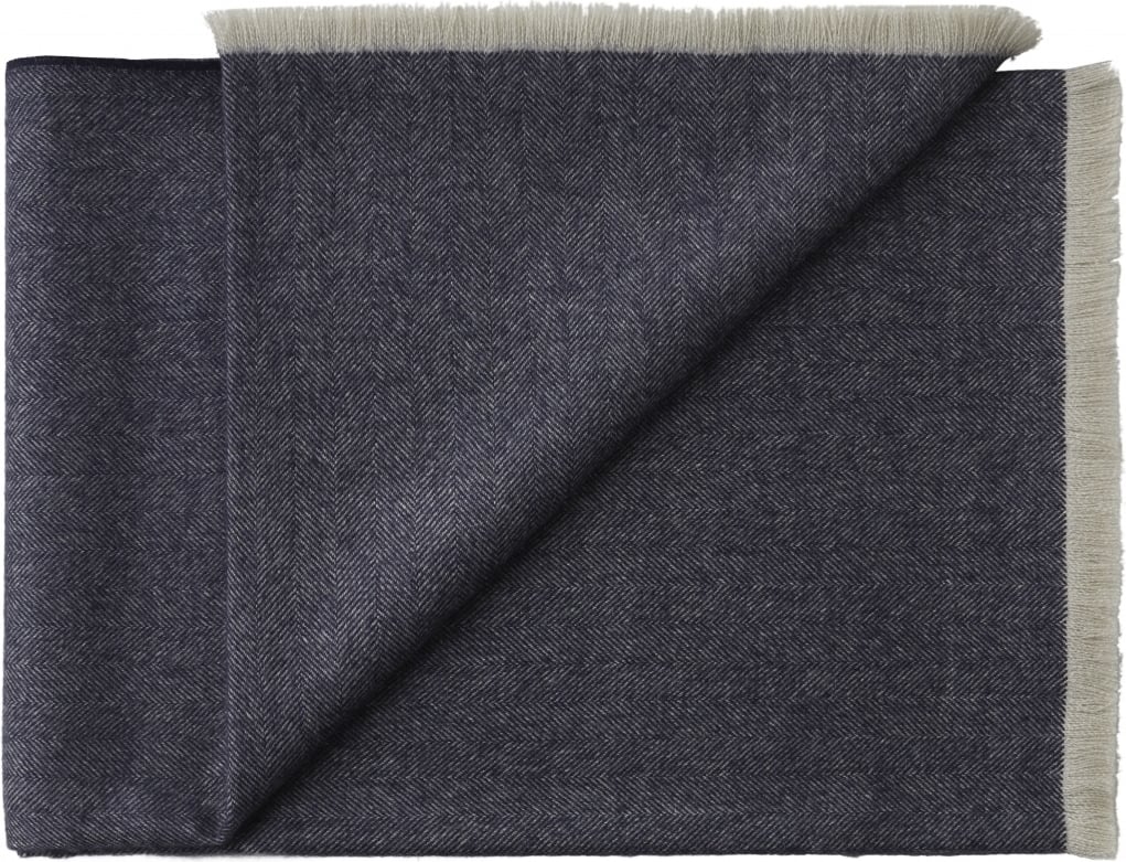 Narzuta Trujillo 130 x 200 cm – modny design, niebieska, idealna na łóżko