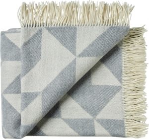 Narzuta Twist a Twill 130 x 190 cm jasnoszara – elegancki wzór, uniwersalny kolor, trwały materiał