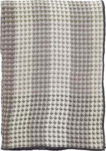 Narzuta Blend 150 x 170 cm szara – stylowa narzuta, uniwersalny kolor, miękki materiał