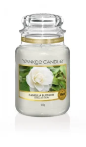 YANKEE CANDLE – Duża świeca zapachowa w słoiku – Camellia Blossom