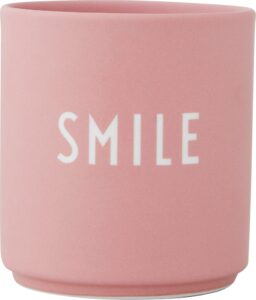 Kubek Favourite SMILE różowy – ceramiczny, pojemny, idealny do kawy i herbaty