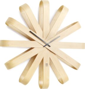 Zegar Ribbonwood naturalny – elegancki design, naturalne drewno, idealny do każdego wnętrza