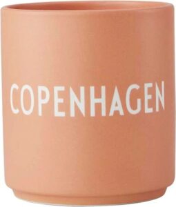 Kubek Favourite DA Copenhagen nude – elegancki design, delikatny kolor, ceramika