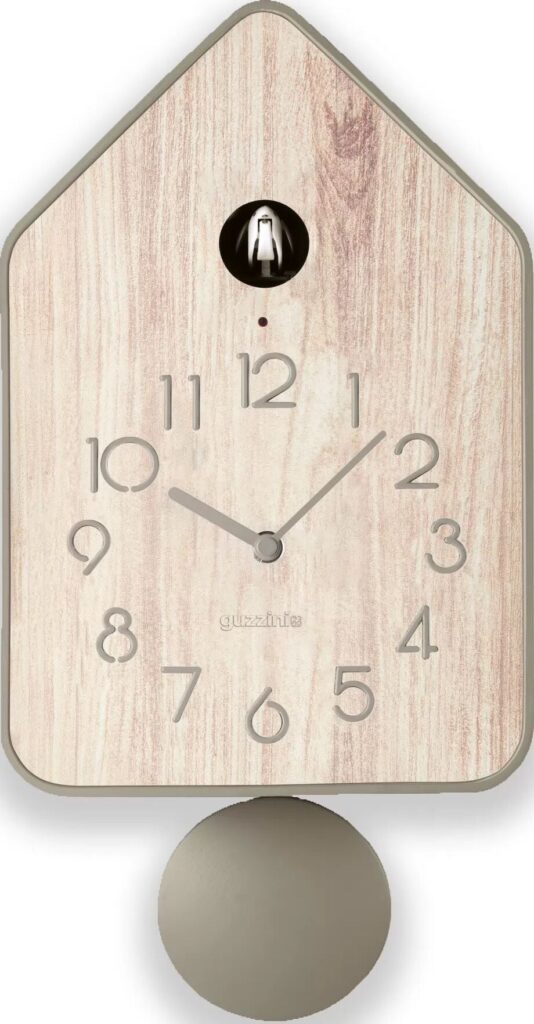 Zegar z kukułką Home QQ-UP taupe – elegancki styl, naturalne materiały, funkcjonalność