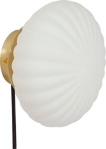Kinkiet Hübsch 18 cm mleczny szklany ze złotą podstawą – elegancki design, nowoczesny styl, uniwersalne zastosowanie
