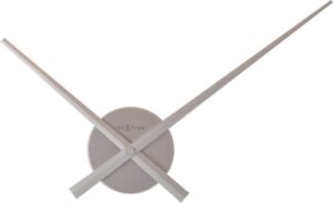 Zegar ścienny Small Hands srebrny – nowoczesny design, minimalistyczny styl, łatwy w montażu