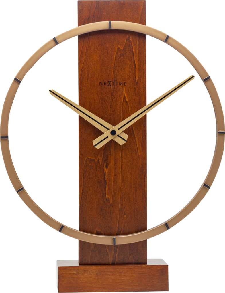 Zegar stołowy Carl Small jasne drewno – minimalistyczny design, elegancka forma, naturalne materiały