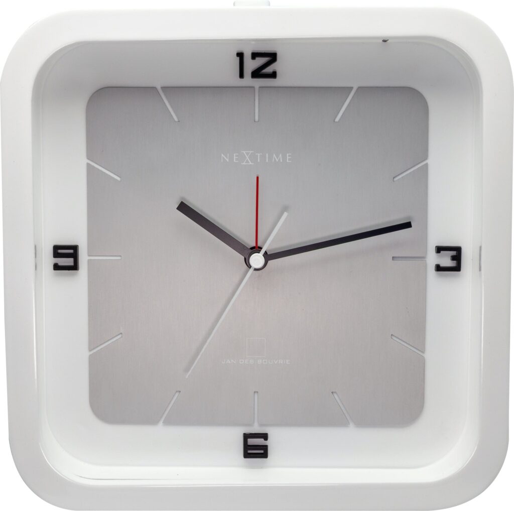 Zegar stołowy Square Alarm biały – nowoczesny design, funkcja budzika, prostokątny kształt, elegancki kolor