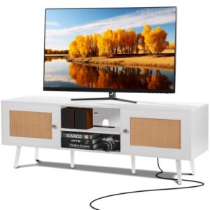 VEVOR Stojak pod telewizor z rattanu do telewizora 165 cm, Stojak pod telewizor w stylu boho z drzwiami z rattanu, Szafka pod telewizor z wbudowanym gniazdkiem elektrycznym i portami USB, Nowoczesna konsola pod telewizor do salonu, pokoju multimedialnego, Biały