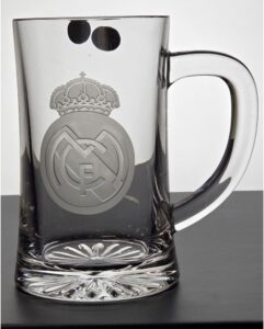 EDITH GRAWER ART Kufel do piwa z logo klubowym (7128) 500 ml